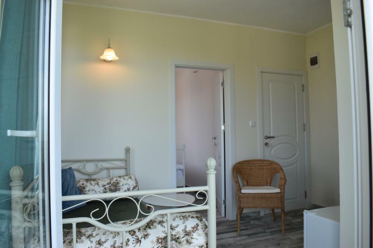Синя Луна Hotel Lozenets Exterior photo